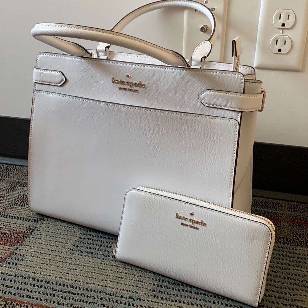 Kate Spade Bag with Tag Attached